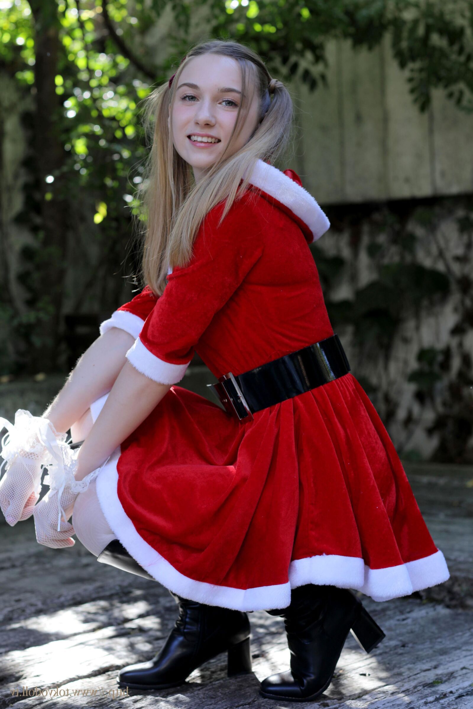 Beghe B TokyoDoll Christmas B