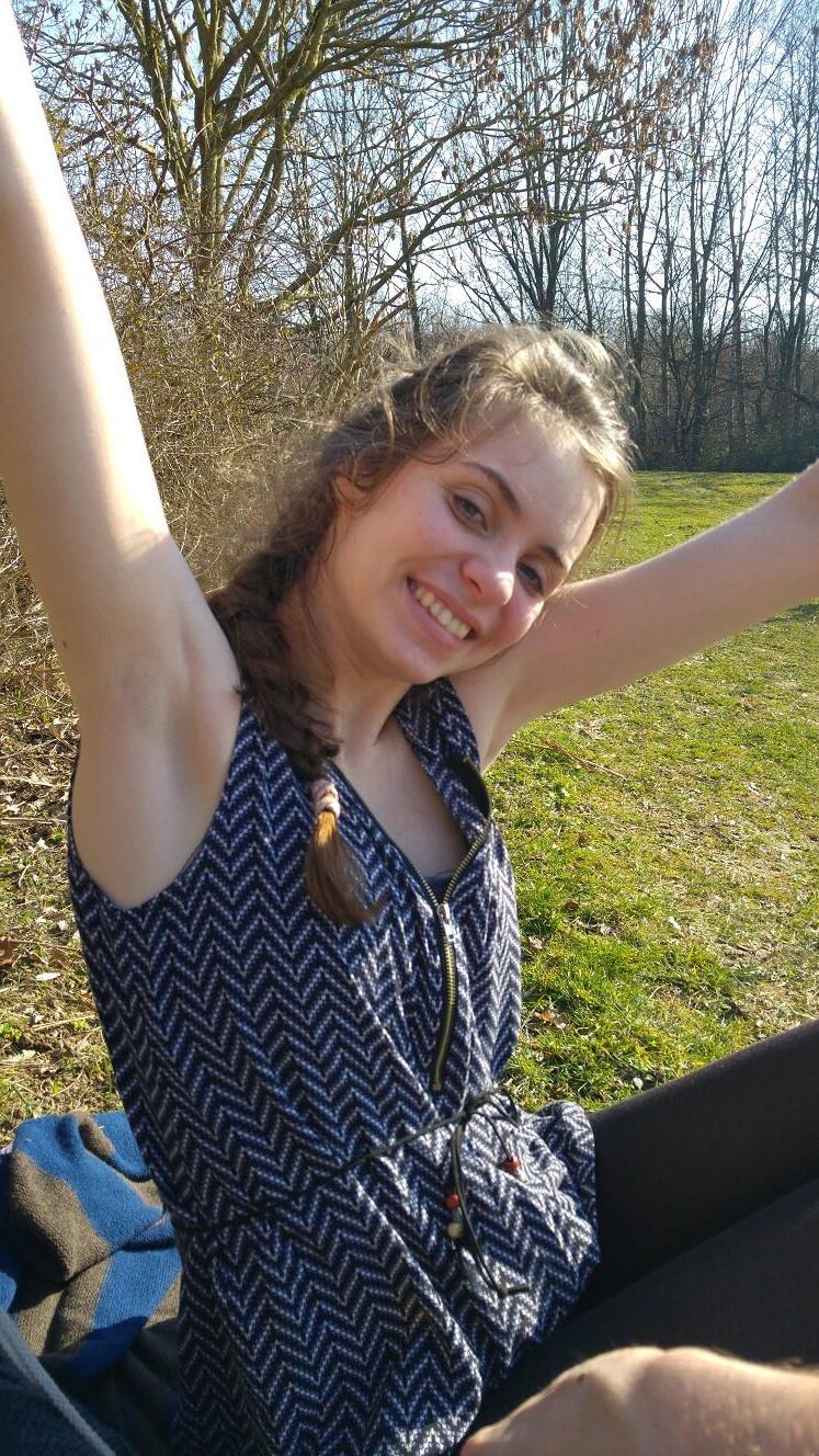 amateur girl ()