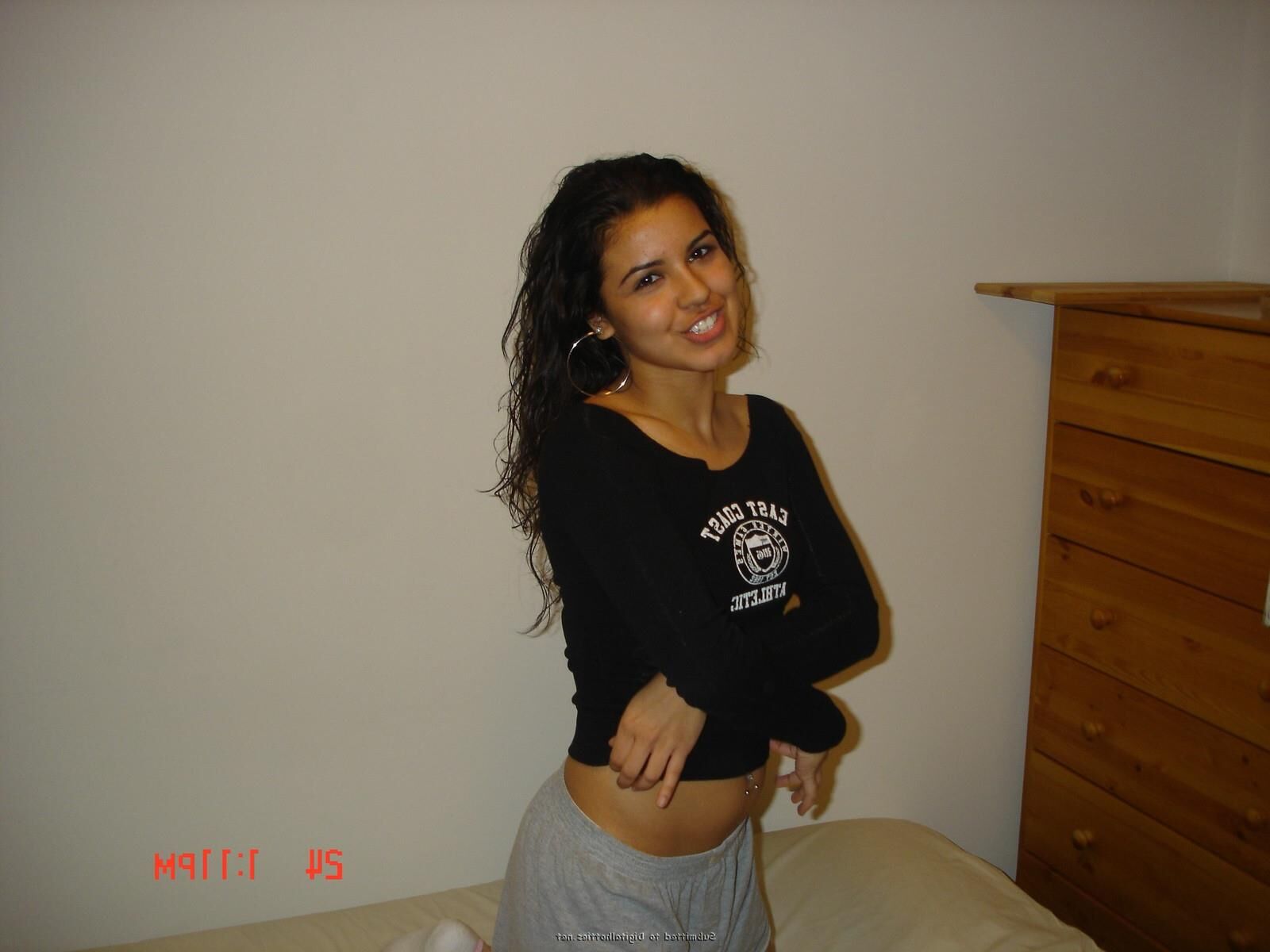 amateur girl ()