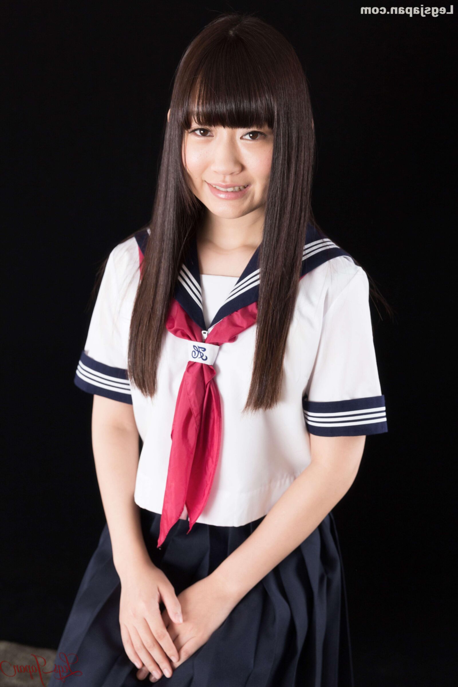 日本のヌードモデルNeko Aino