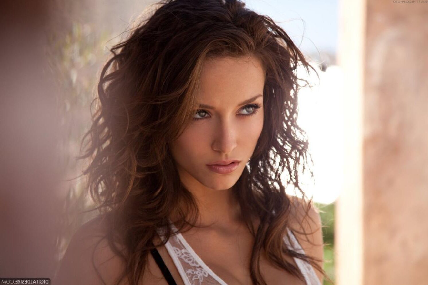 Malena Morgan seu momento de fusão