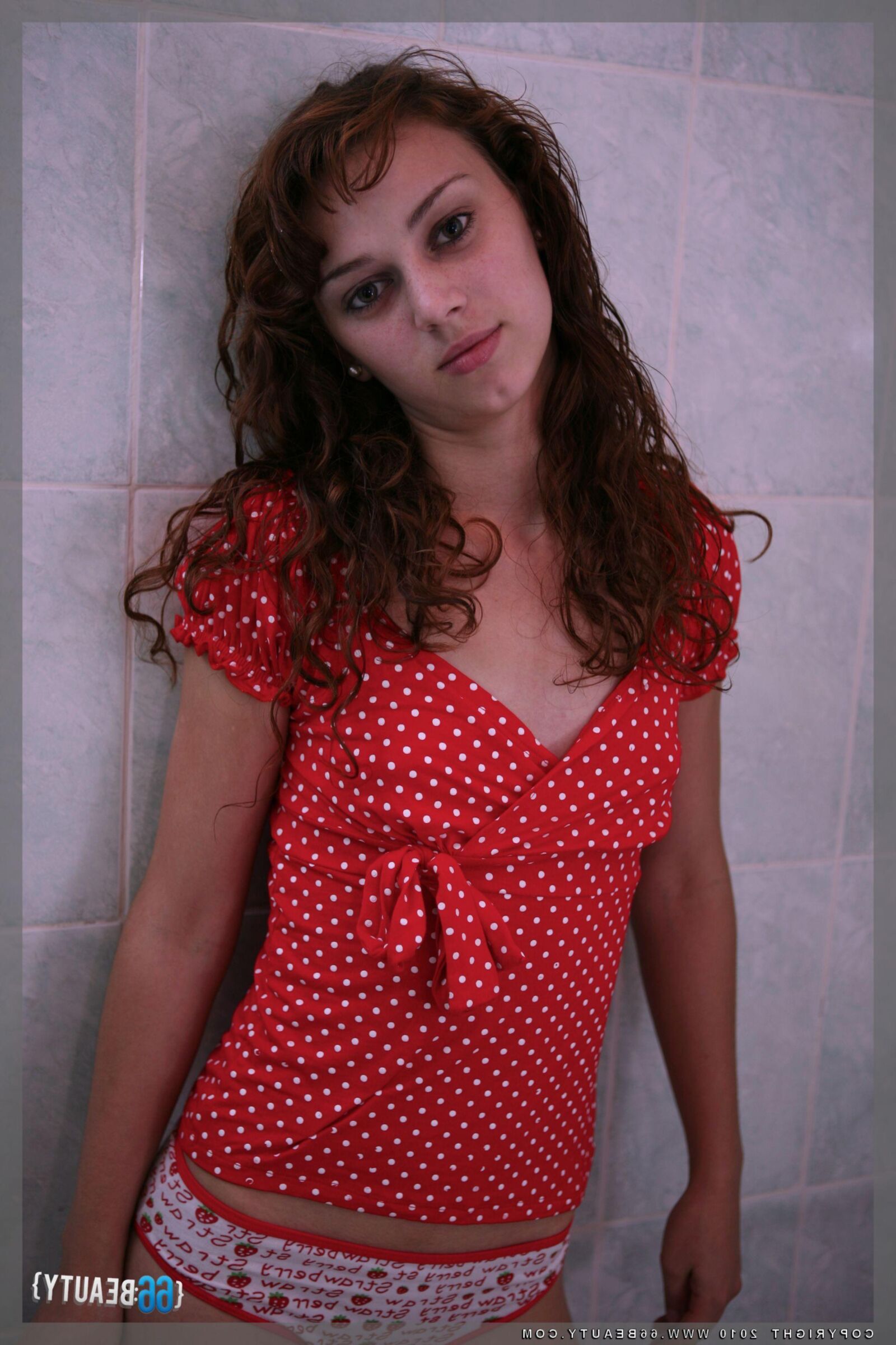 Girls whose breath I'd love to smell: Unknown cutie
