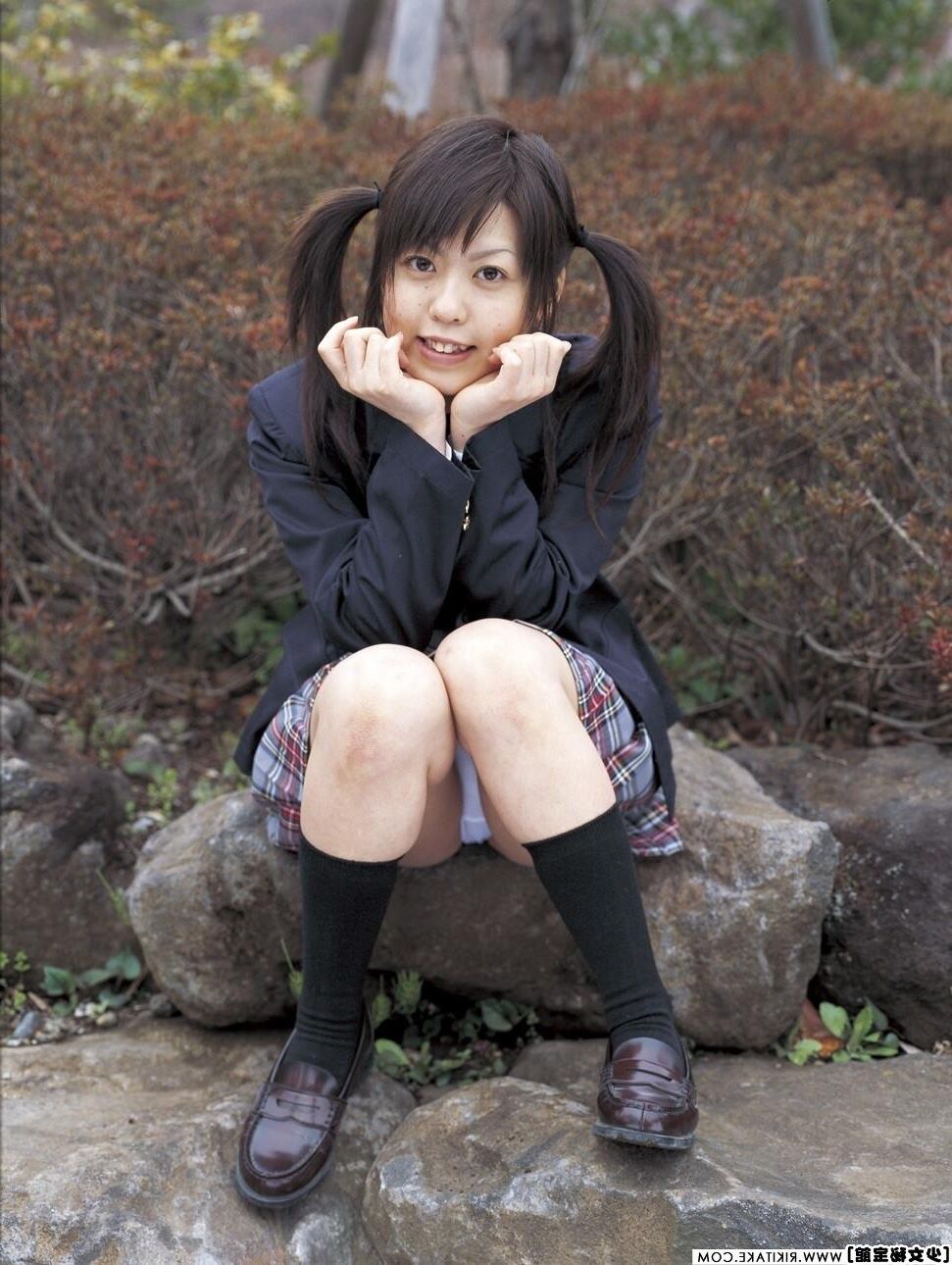 日本のヌードモデルYume Aizawa