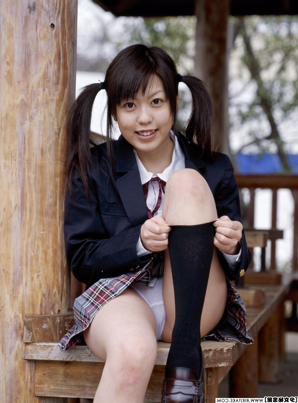 日本のヌードモデルYume Aizawa