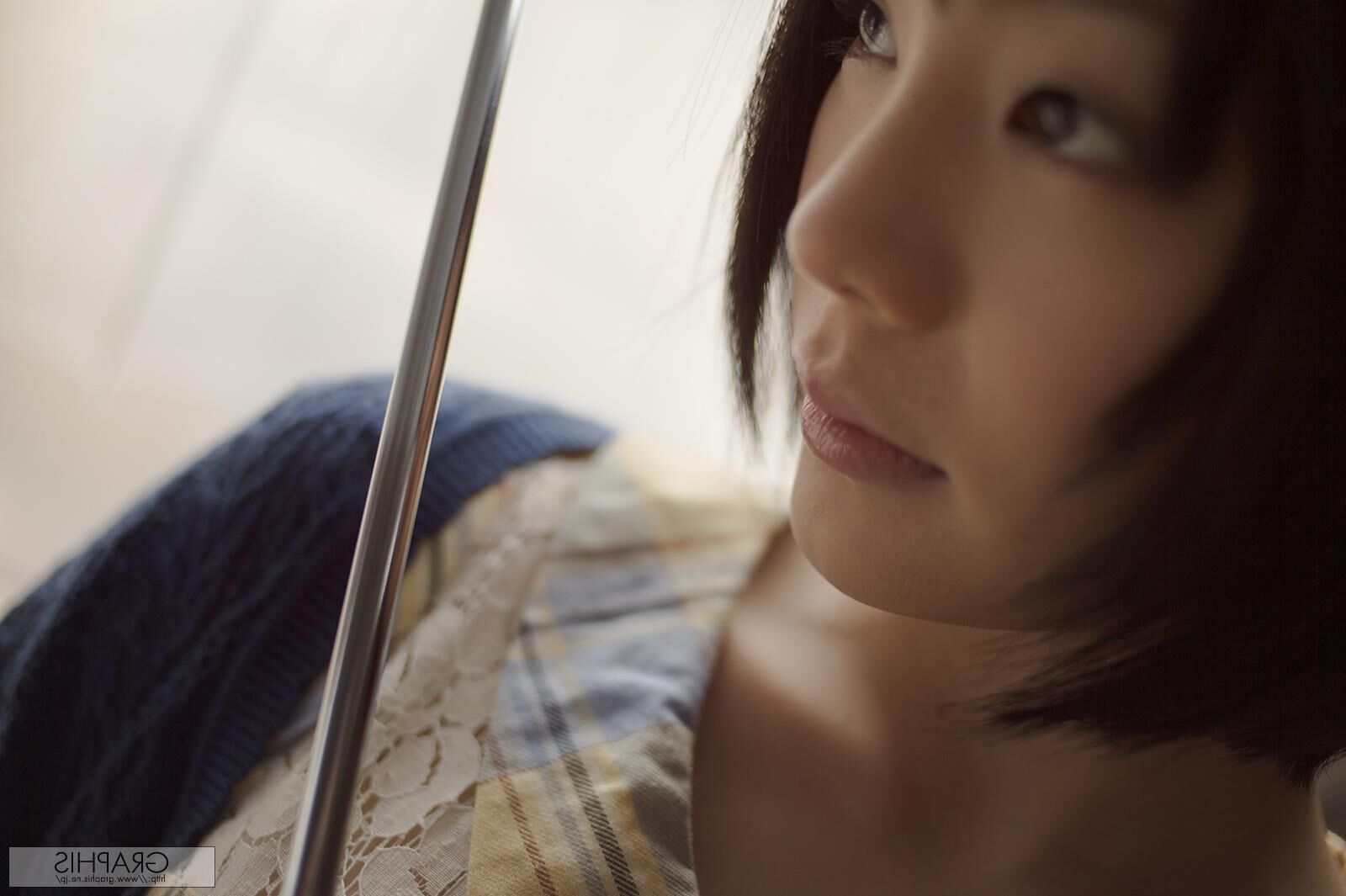 Airi Suzumura Graphisgals No. Newcomer