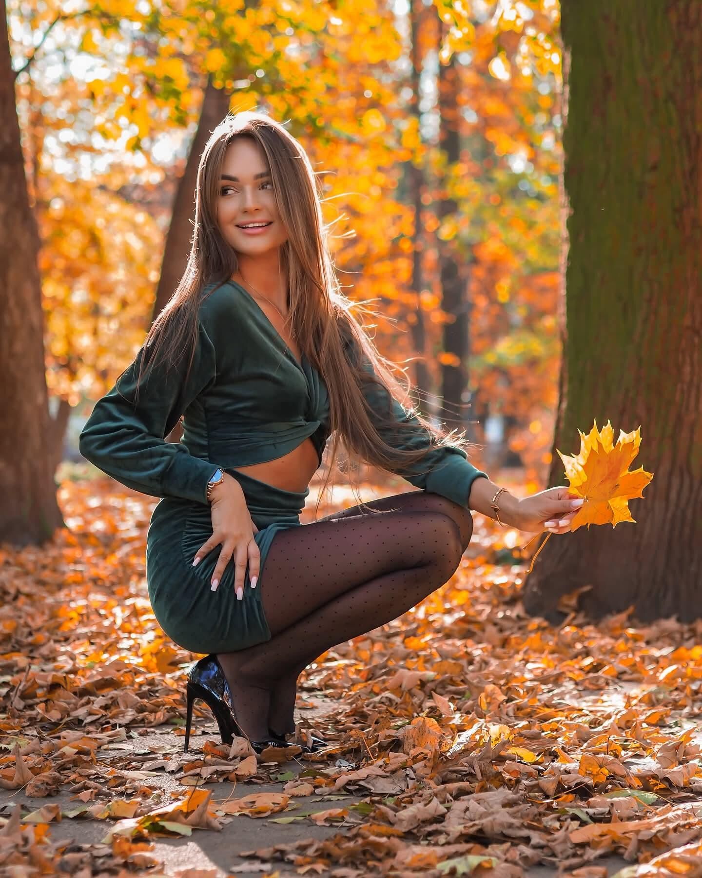 Sylwia em meia -calça de nylon e meias