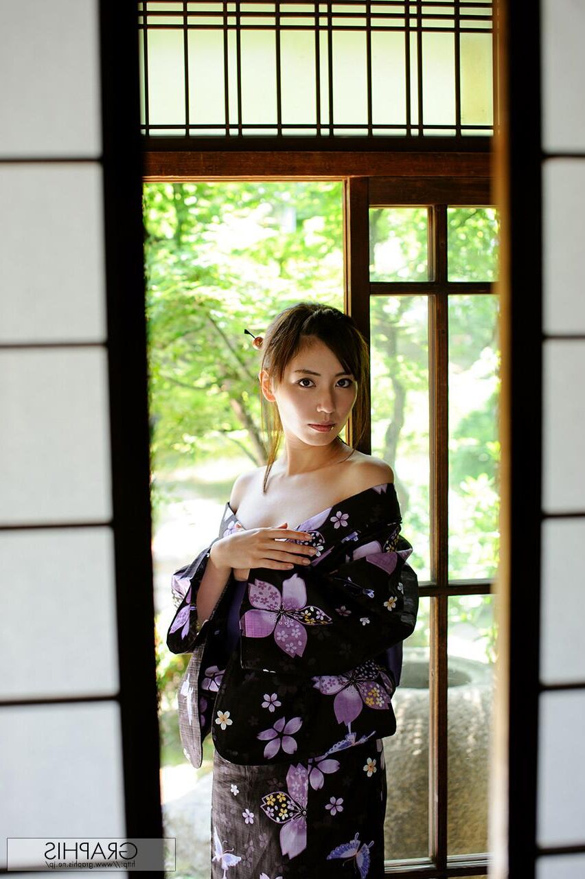 Miyuki Yokoyama GraphisGals No. Blossoms