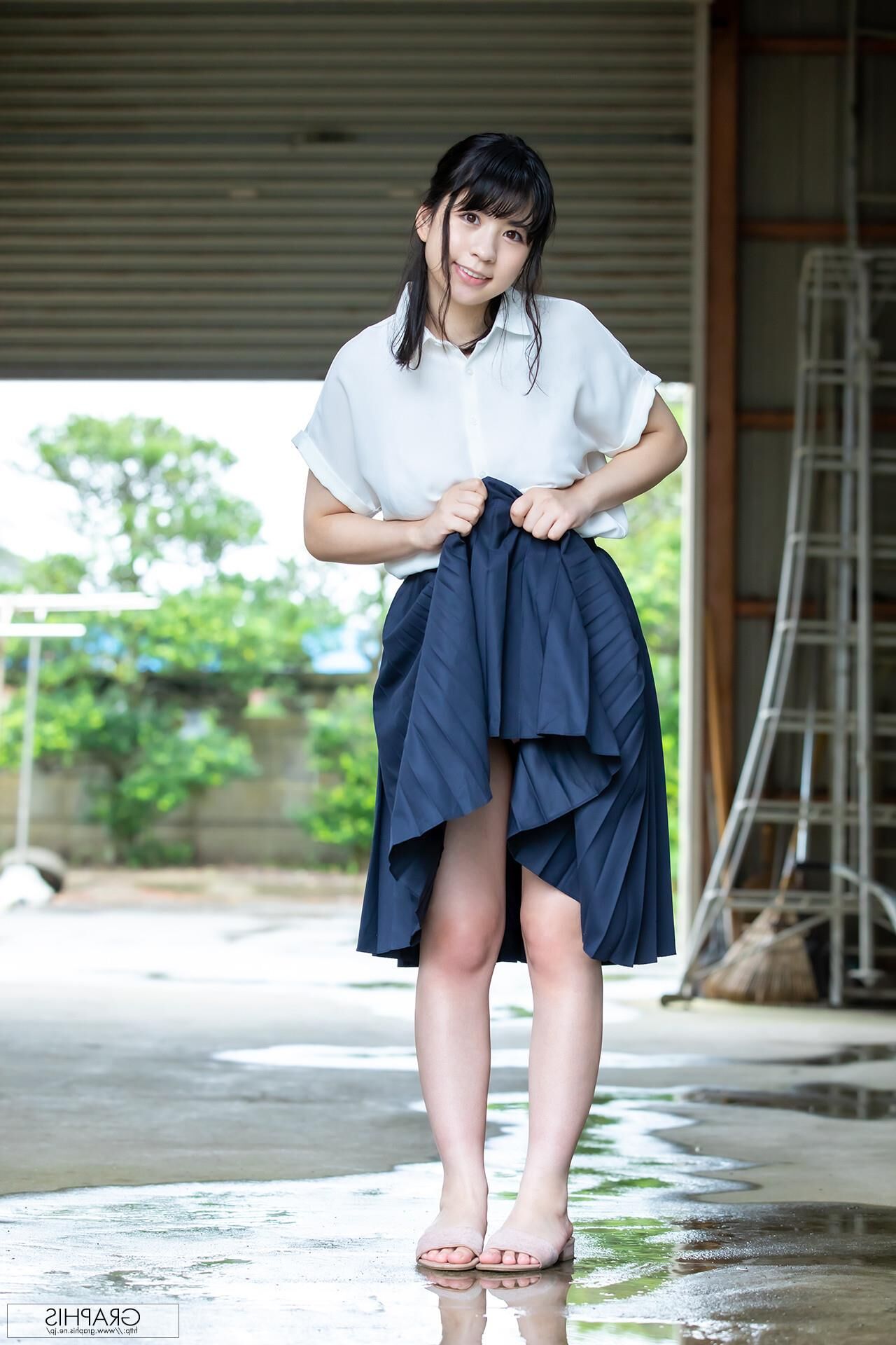 Alice Kisaki Graphisgals enorme e voluptuoso