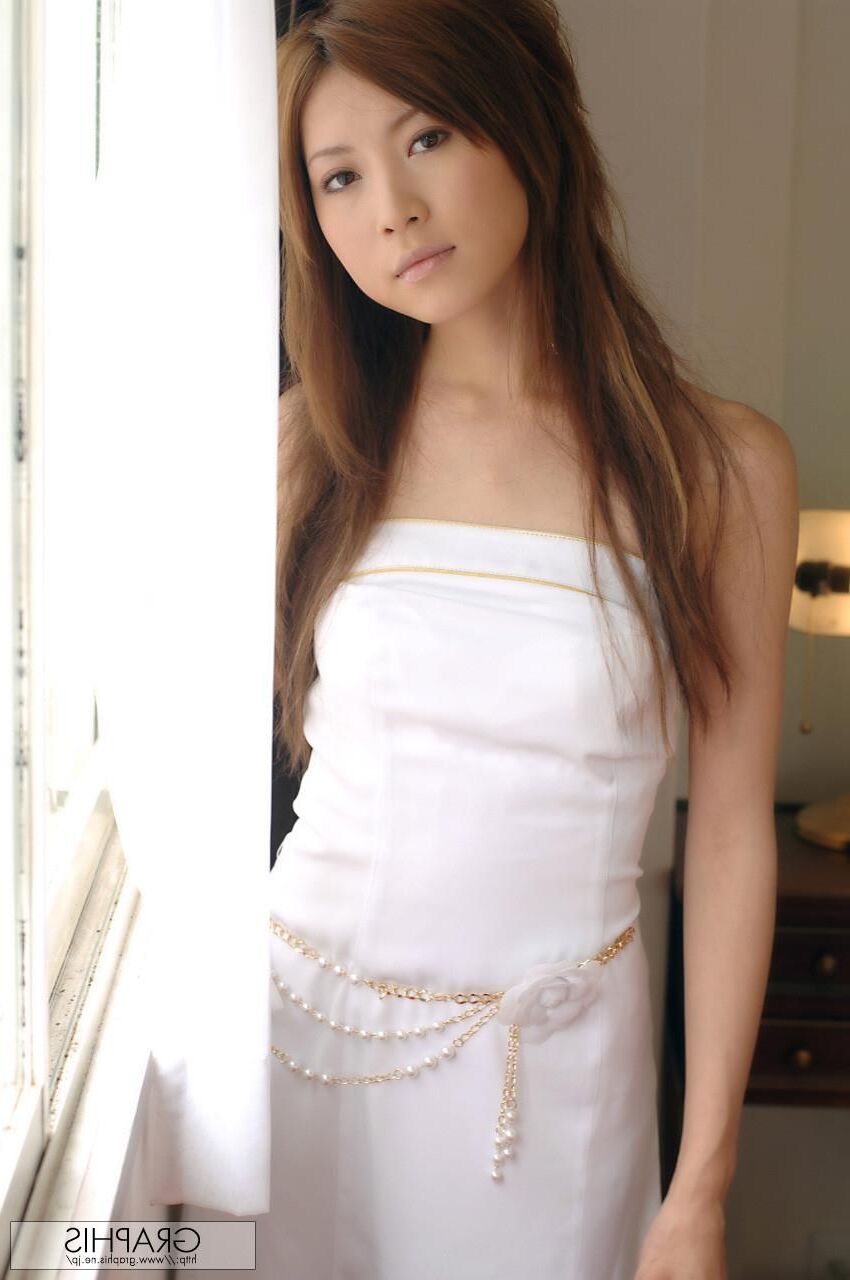 Chinatsu Izawa GraphisGals No. Presentiment