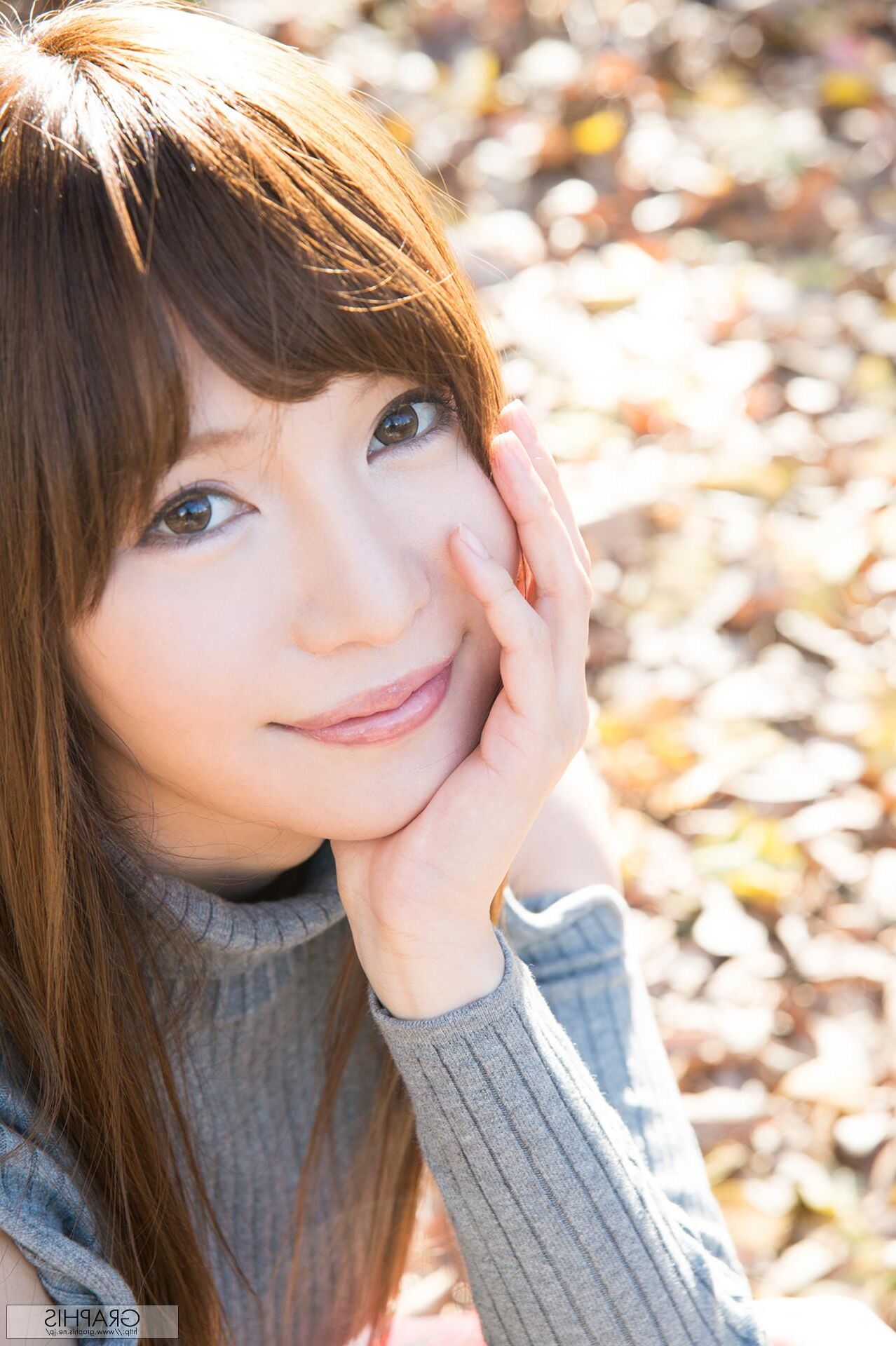 AOI Graphisgals No. flutuar