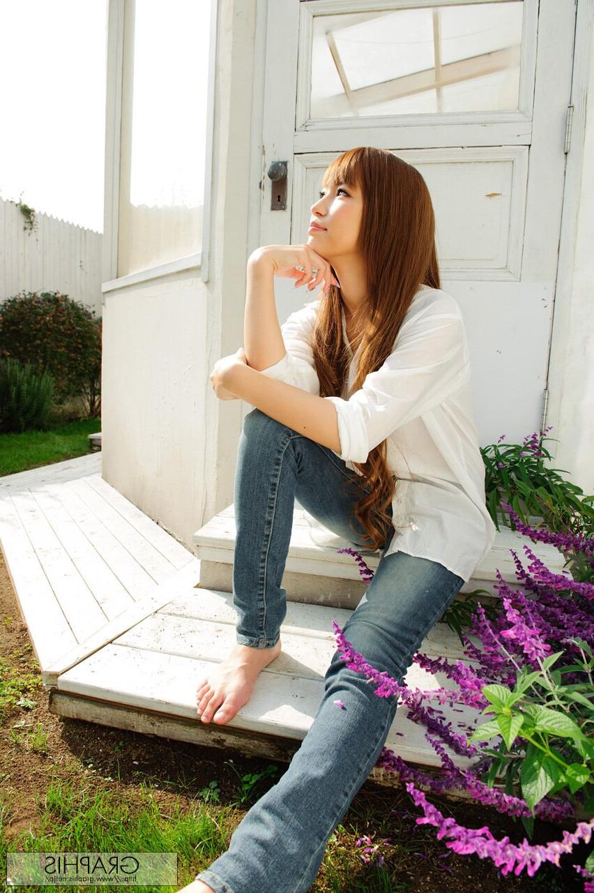 Anna Anjyo Graphisgals No. Love Impact