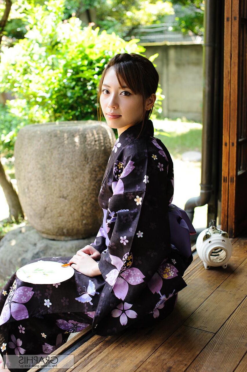 Miyuki Yokoyama GraphisGals No. Blossoms
