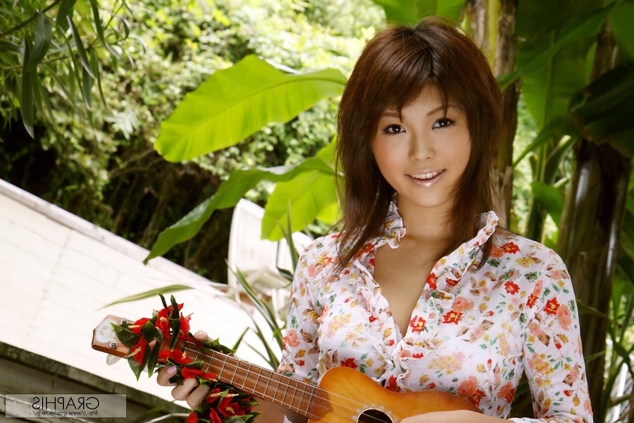Azumi Harusaki GraphisGals No. Magic Feat