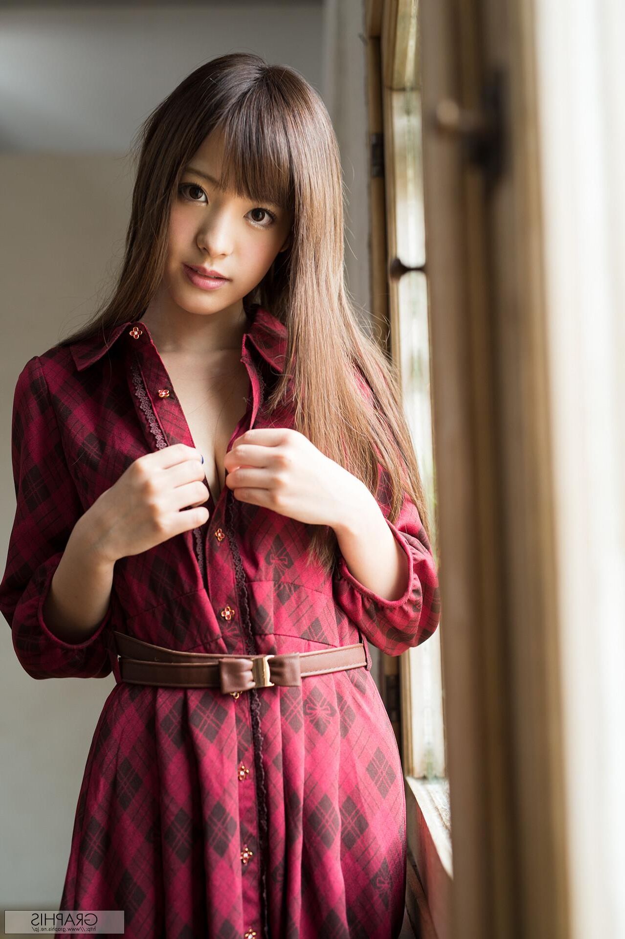 Kana Momonogi GraphisGals No. Dazzling Fruit