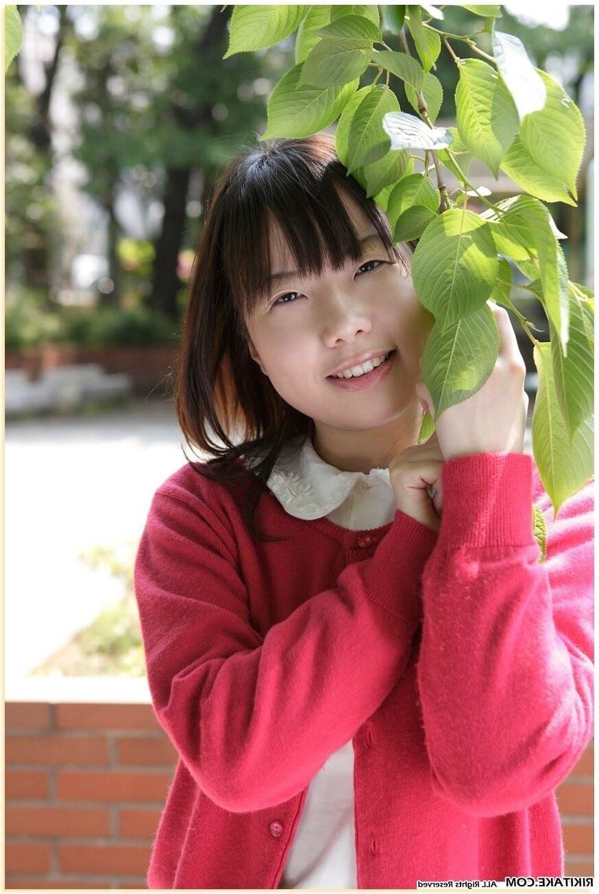 japanese nude model Kaho Sawaguchi