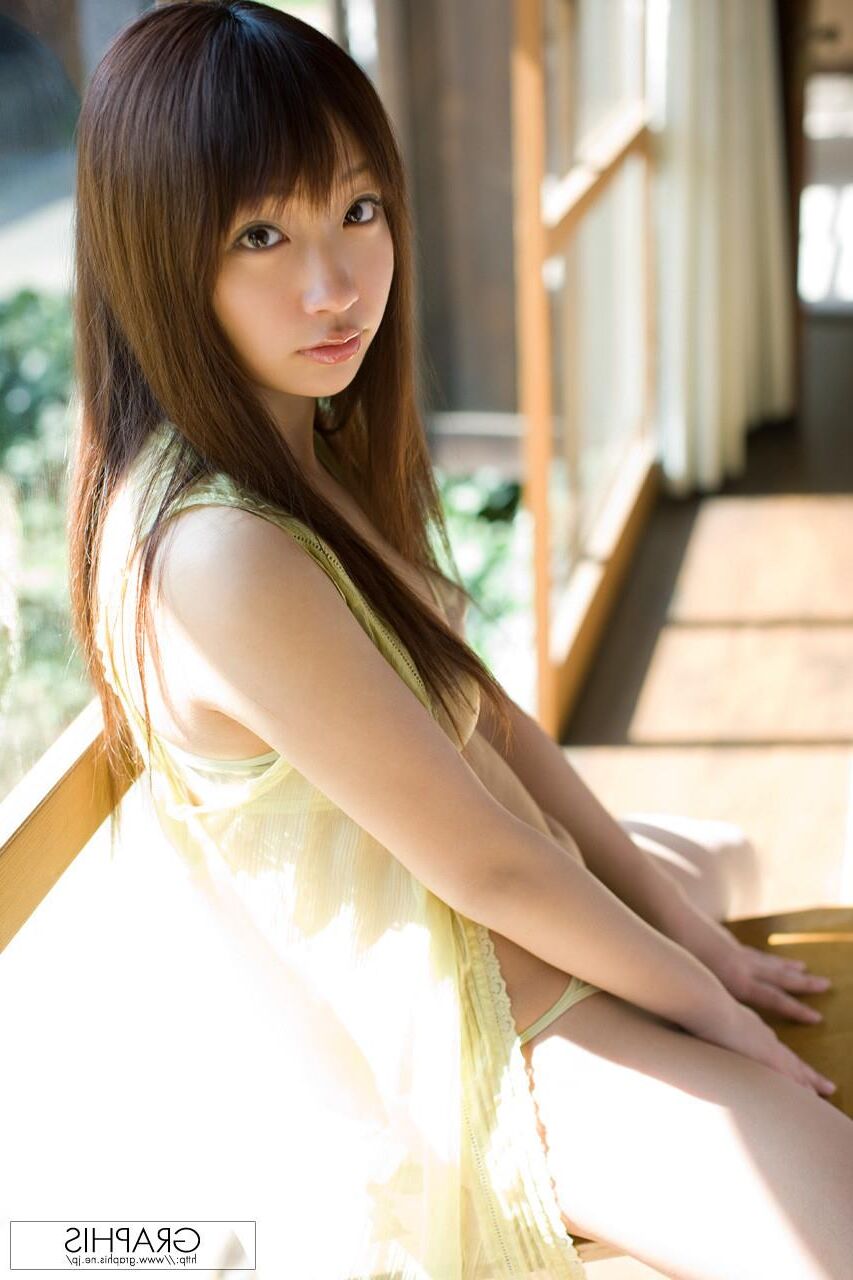 Hina Kurumi GraphisGals No. Walnuts