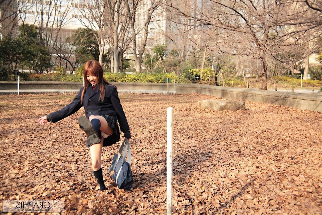 Hina Otsuka Graphisgals No. ES
