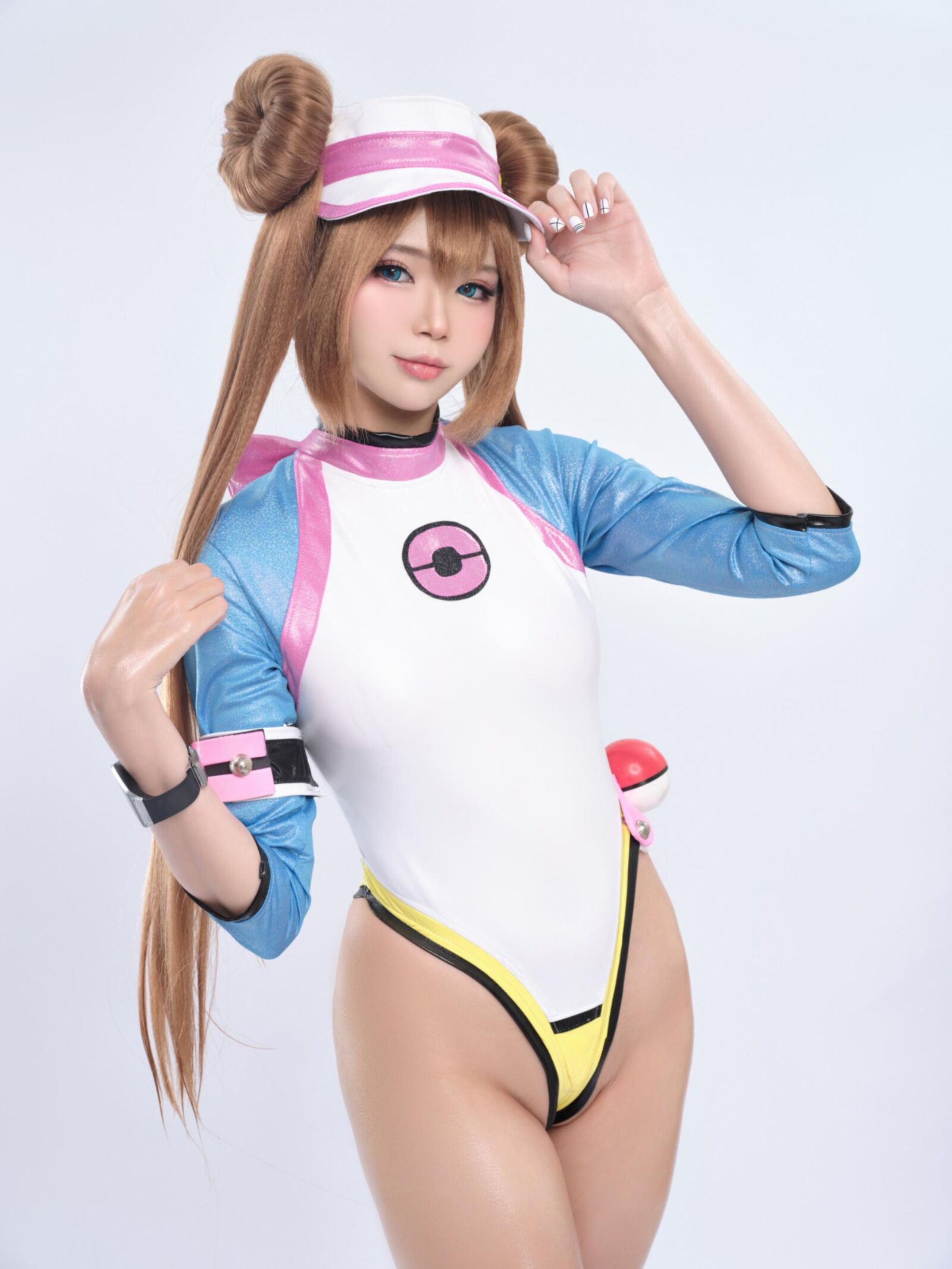 ZinieQ Pokemon Cosplay Slut