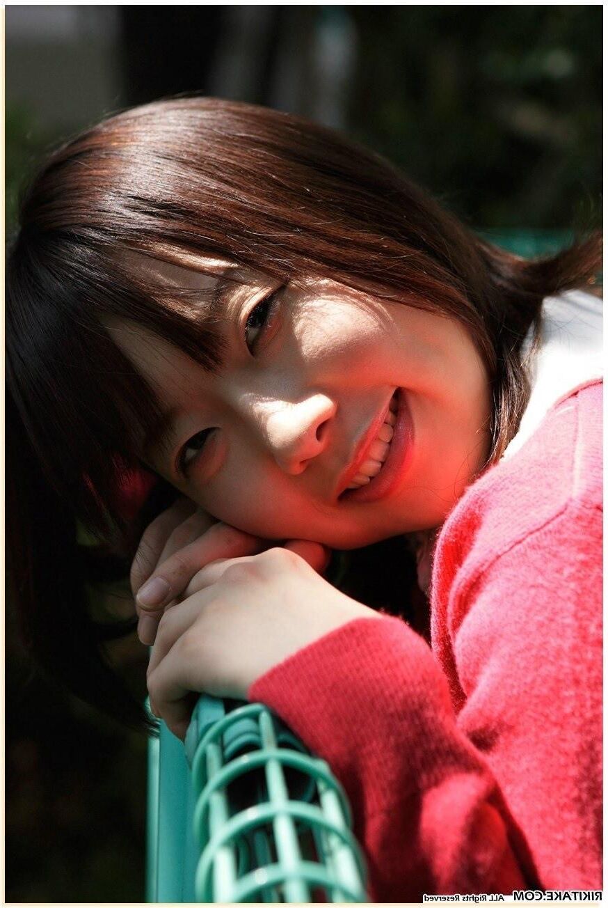japanese nude model Kaho Sawaguchi