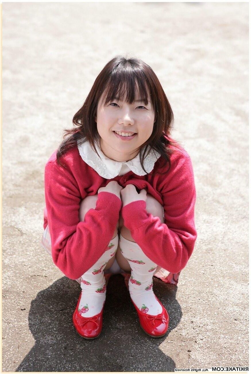 japanese nude model Kaho Sawaguchi