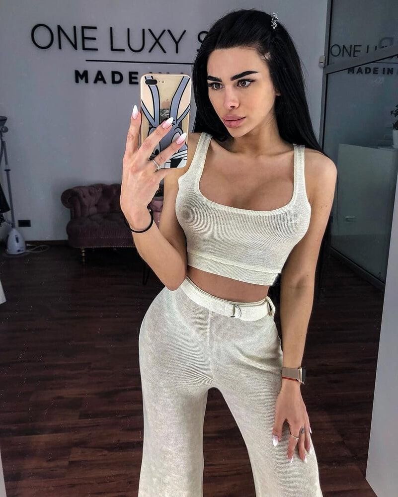 Tanyusha Sladkay 
