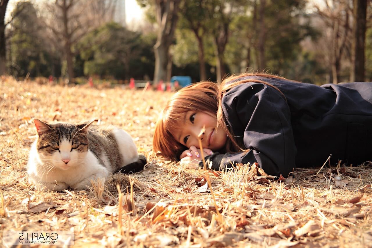 Hina Otsuka Graphisgals No. ES