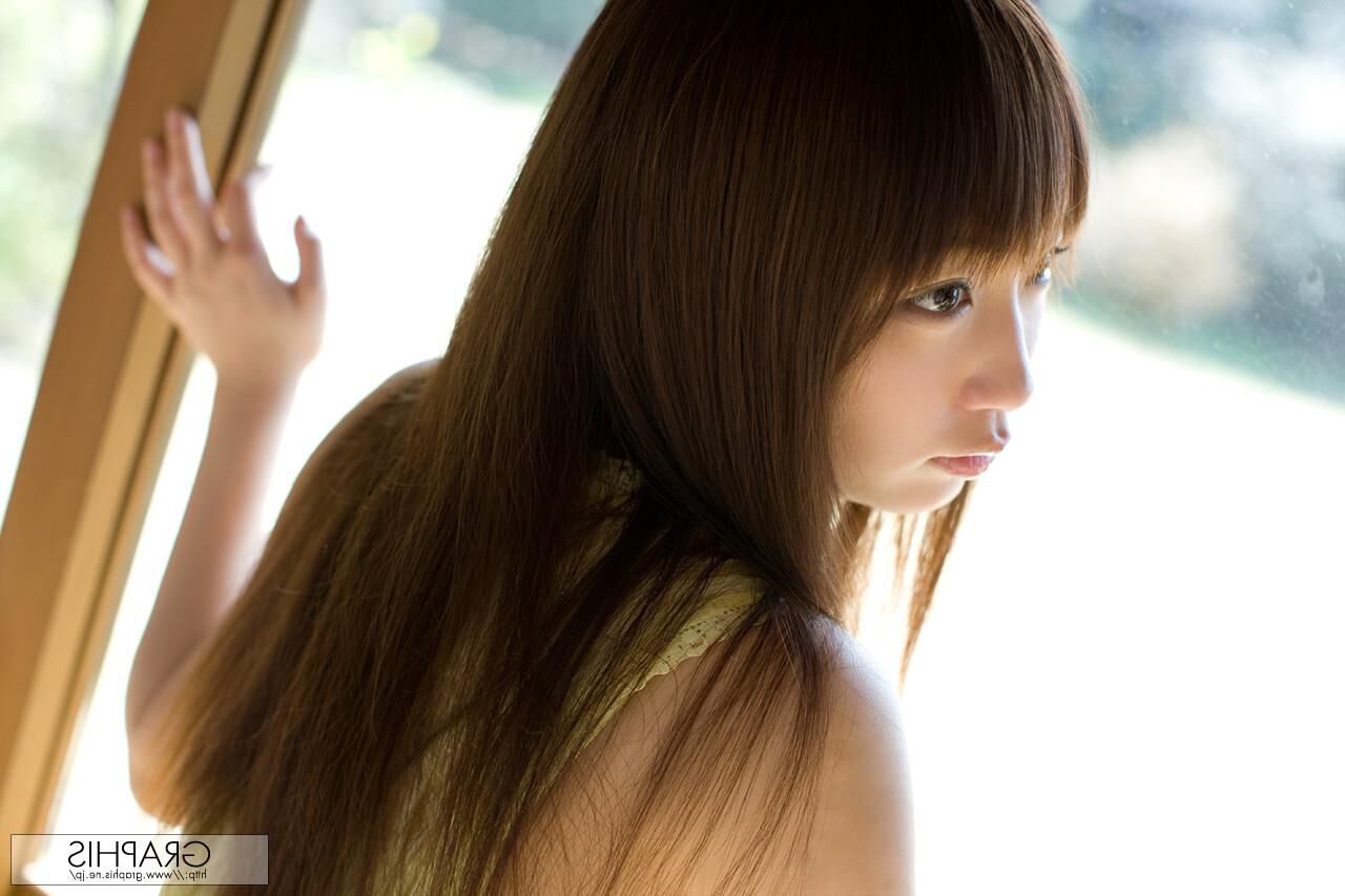 Hina Kurumi GraphisGals No. Walnuts