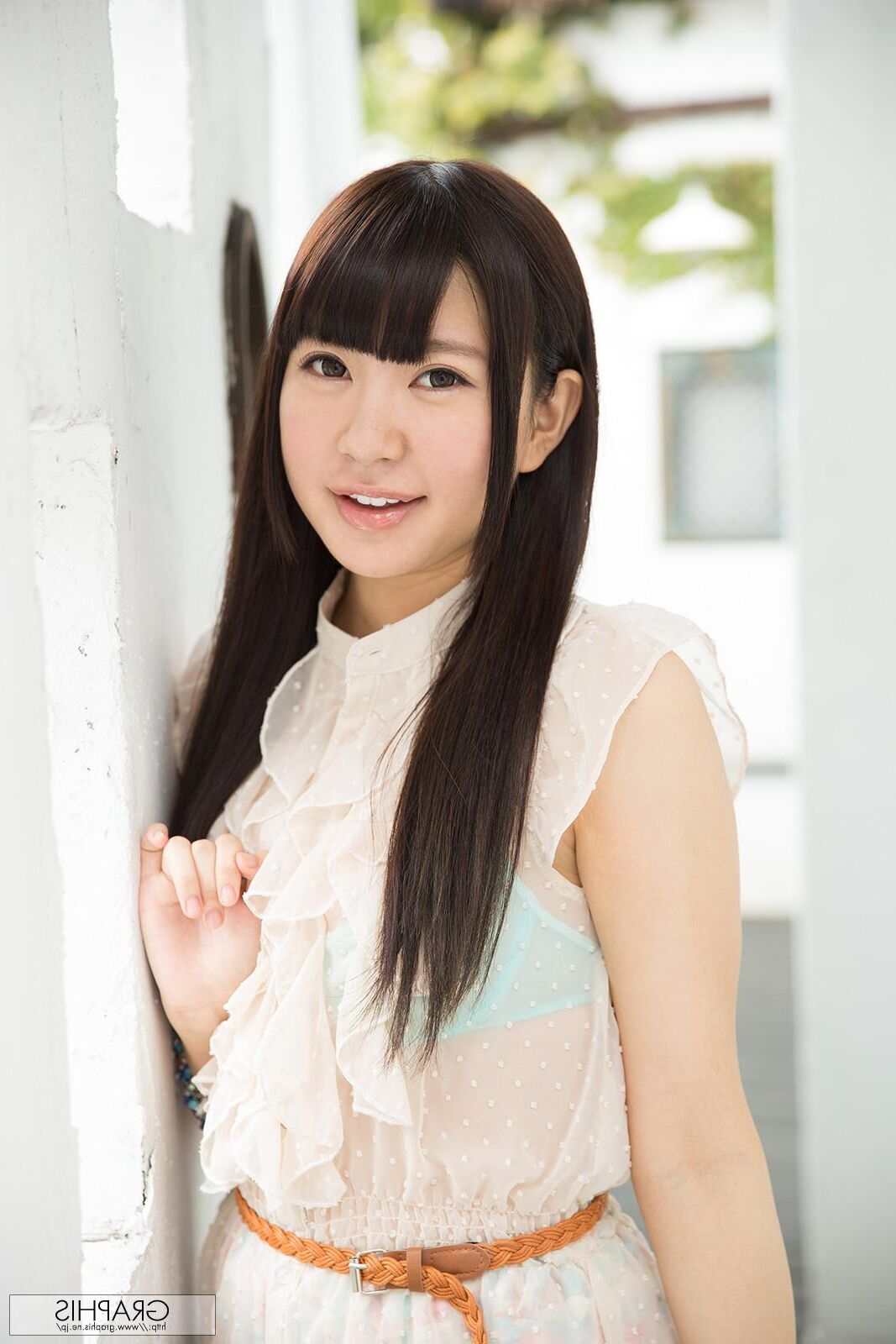 Haruna Aisaka GraphisGals No. Newcomer