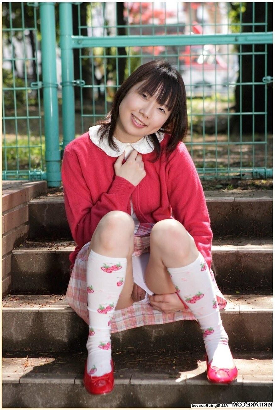 japanese nude model Kaho Sawaguchi