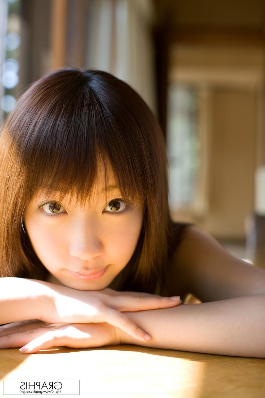Hina Kurumi GraphisGals No. Walnuts