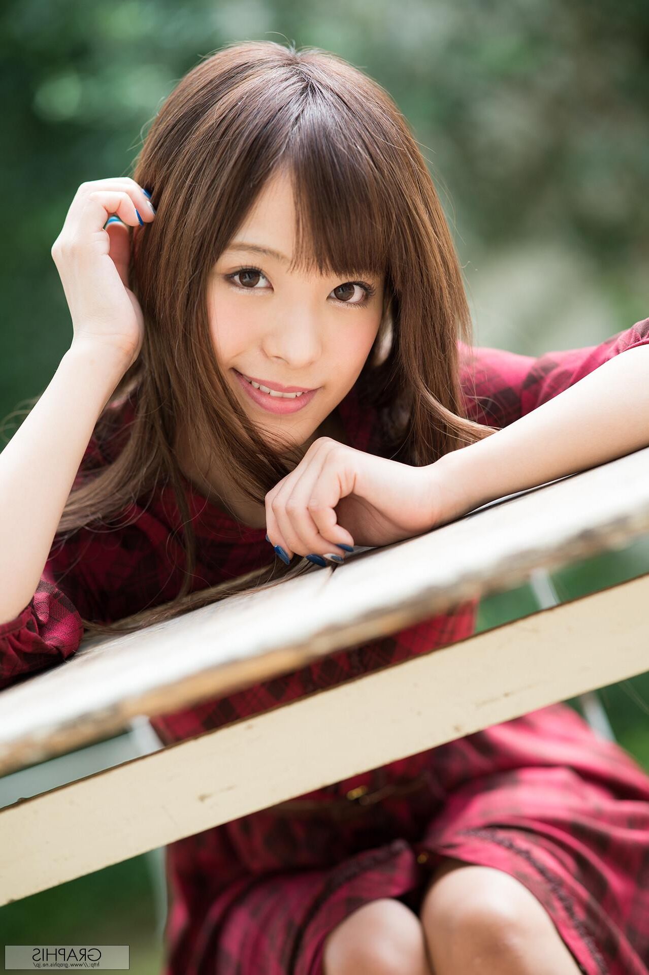 Kana Momonogi GraphisGals No. Dazzling Fruit