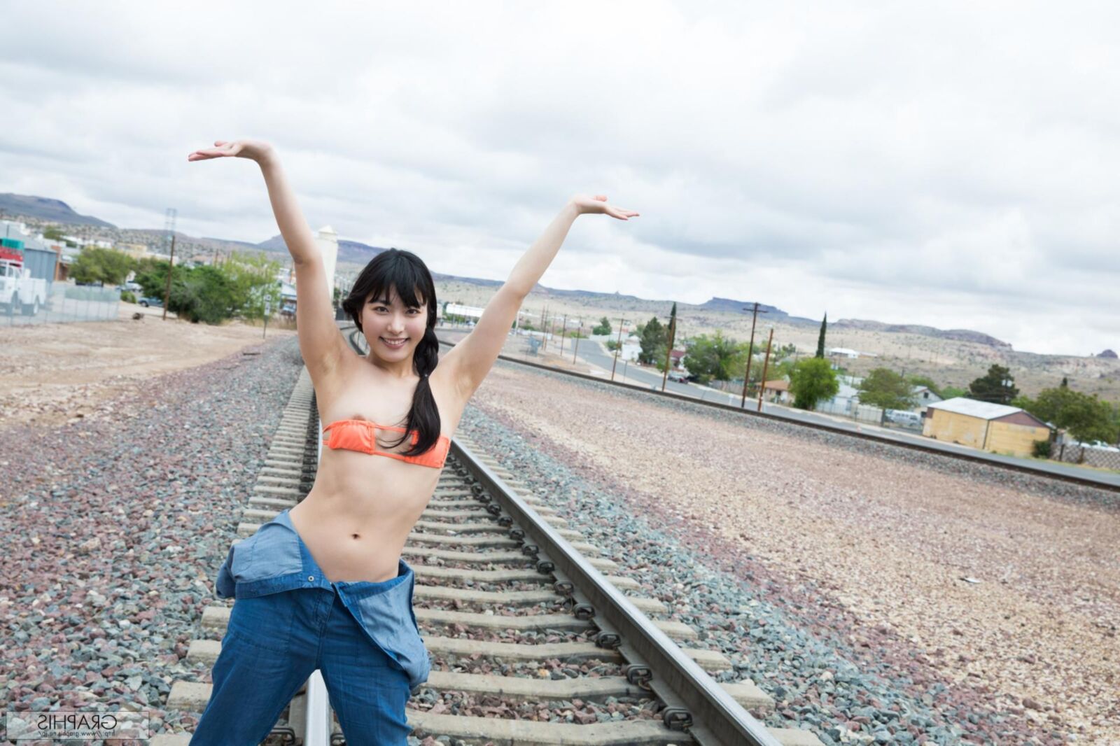 Kana Yume GraphisGals No.