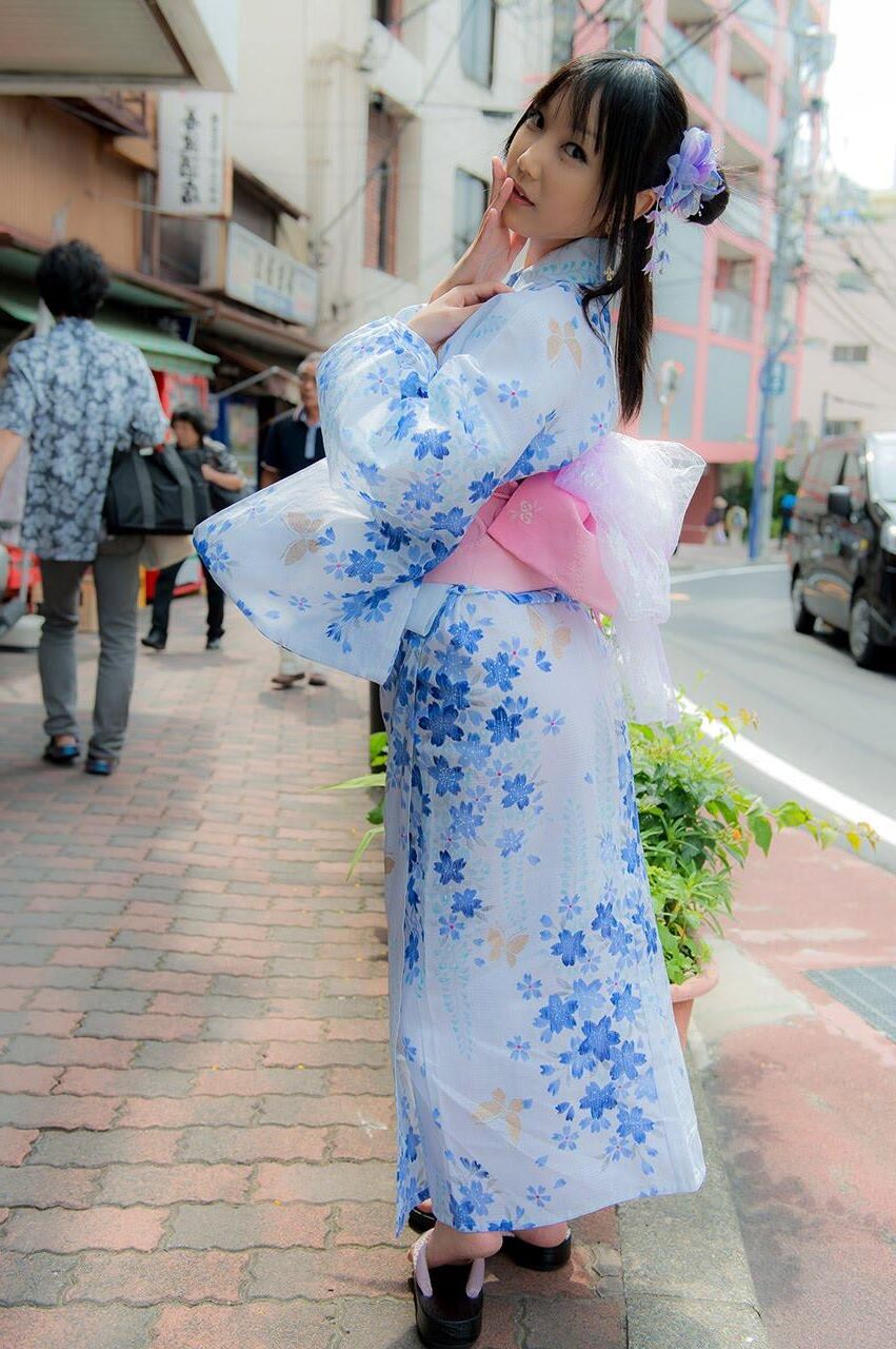 日本のコスプレイヤーウミソノダ