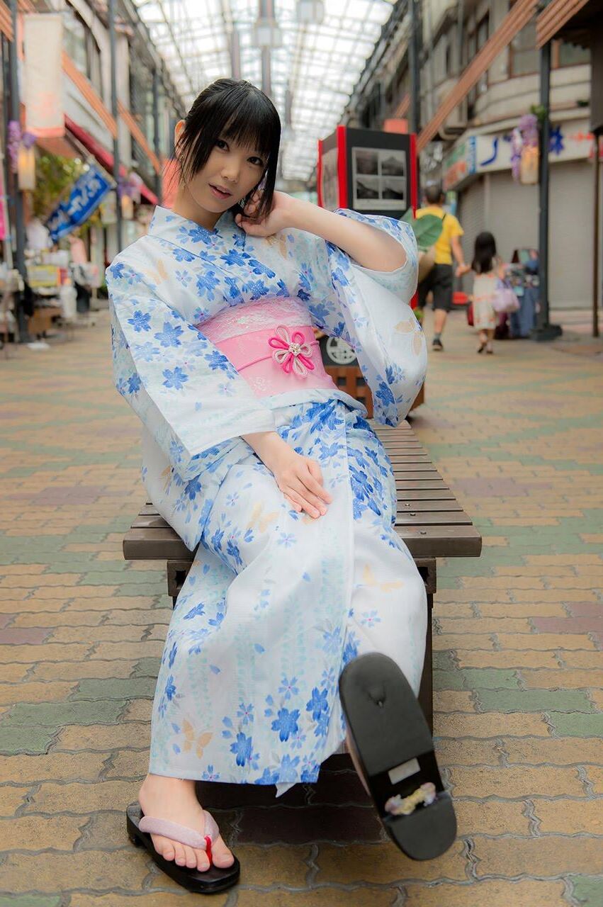 日本のコスプレイヤーウミソノダ