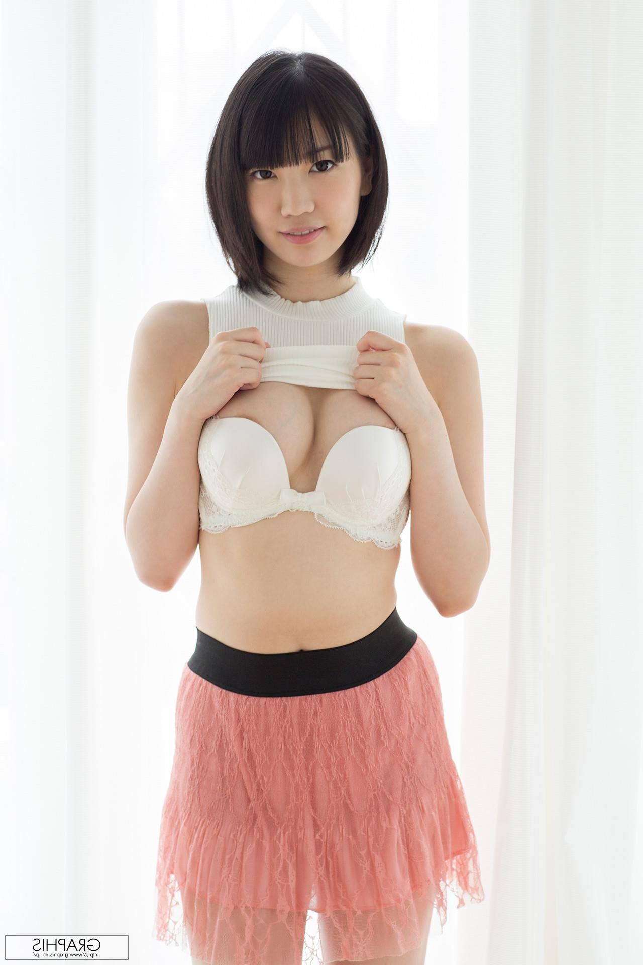 Koharu Suzuki GraphisGals No. Frontier