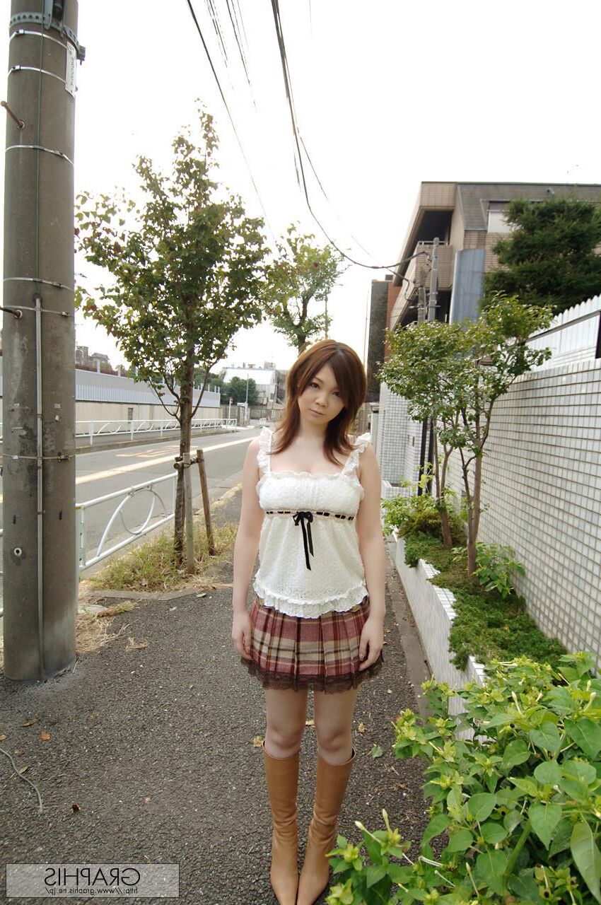 Nami Ogawa Graphisgals No. abordando -se rapidamente