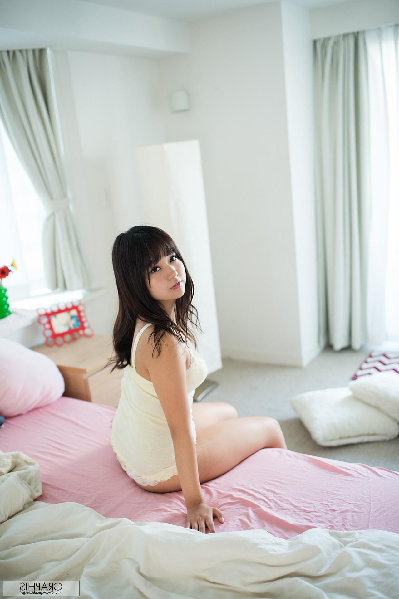 Nana Ayano Graphisgals No.