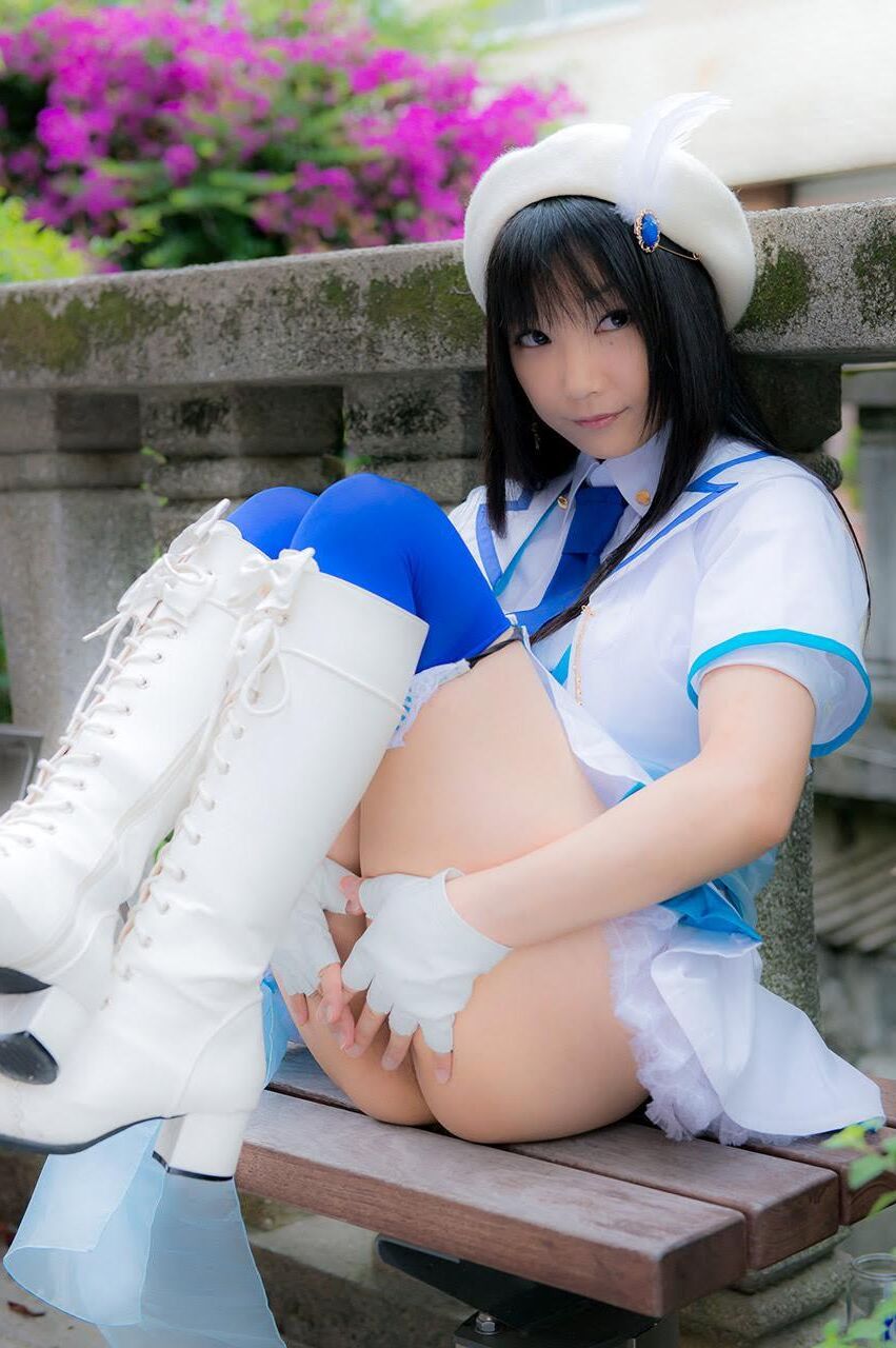 日本のコスプレイヤーウミソノダ