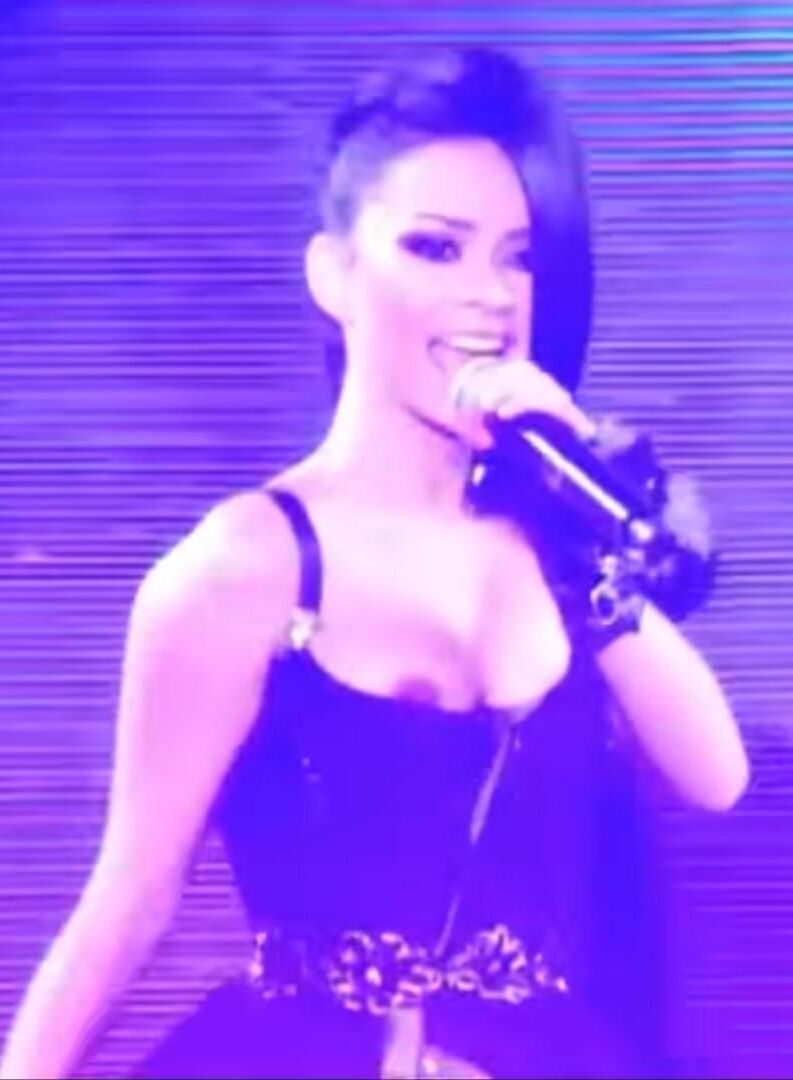Oops titty