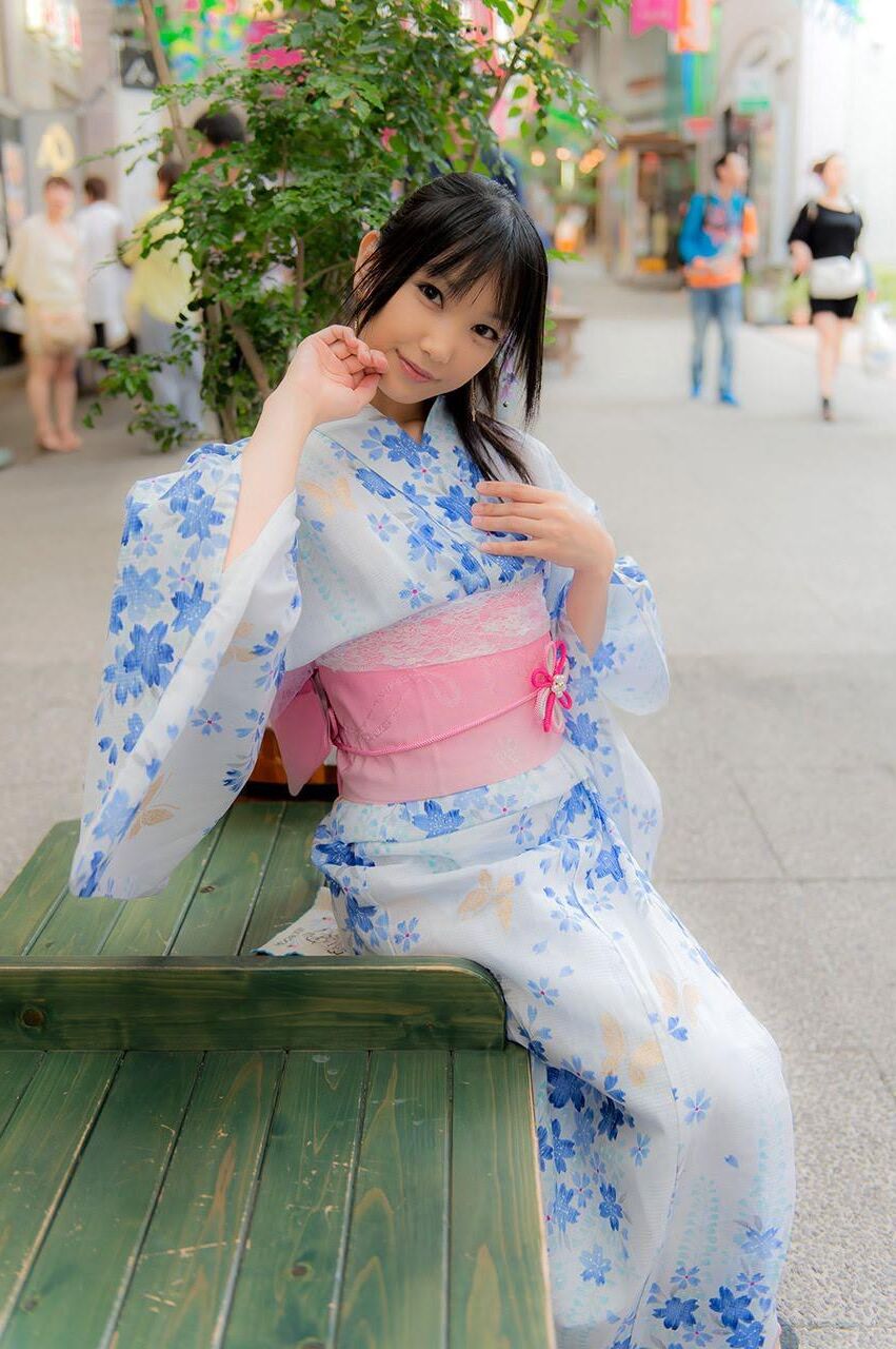 日本のコスプレイヤーウミソノダ