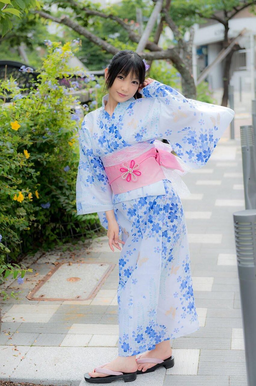 日本のコスプレイヤーウミソノダ
