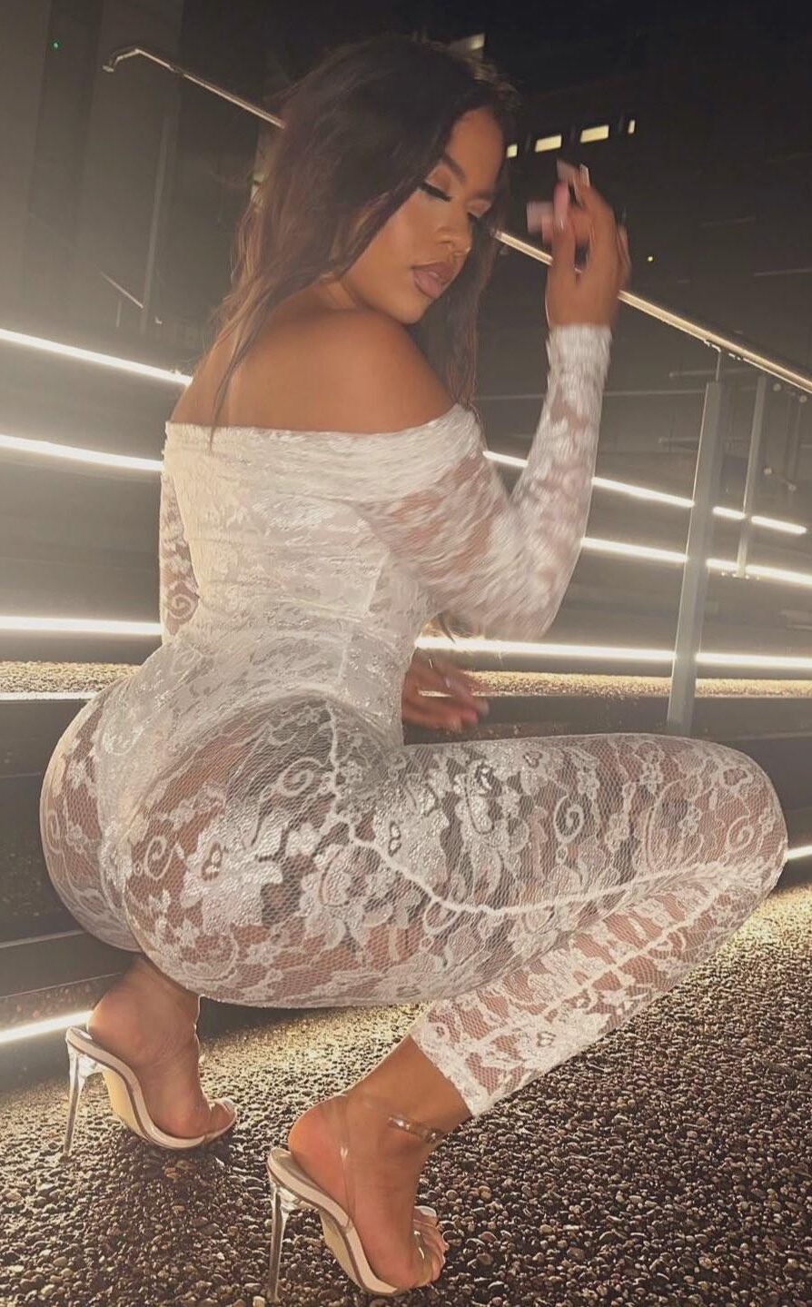 Roupas de renda