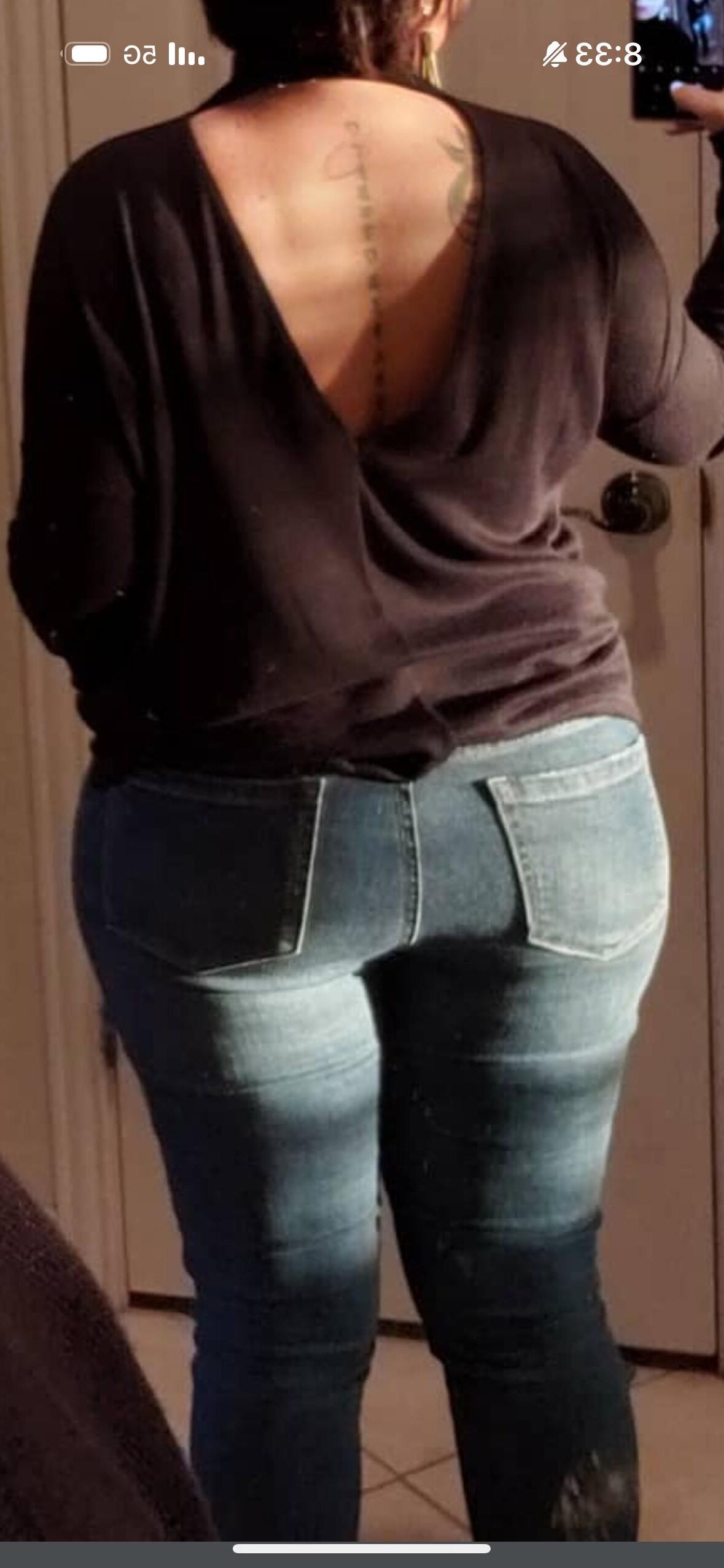Sexy insta fashion mom with thick thighs and mom bod (non nude)