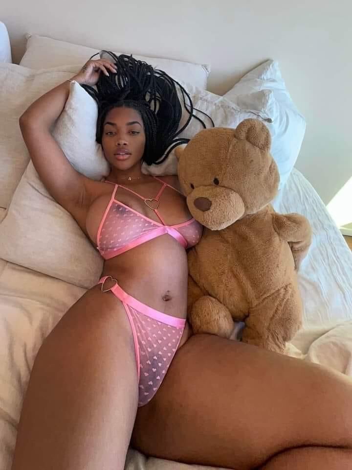 Girls in Pink 