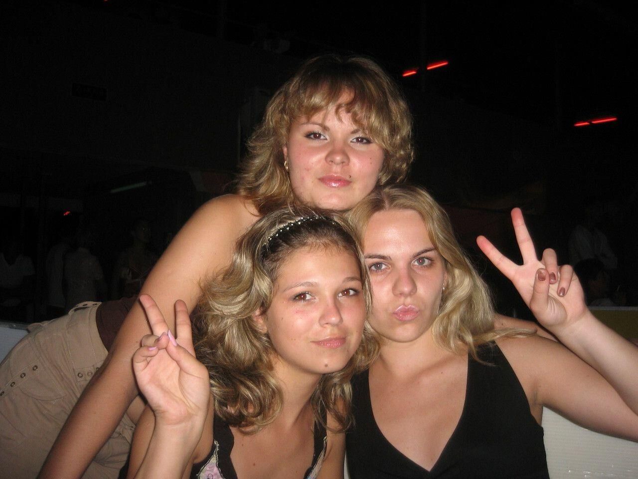 Chica amateur sola ()