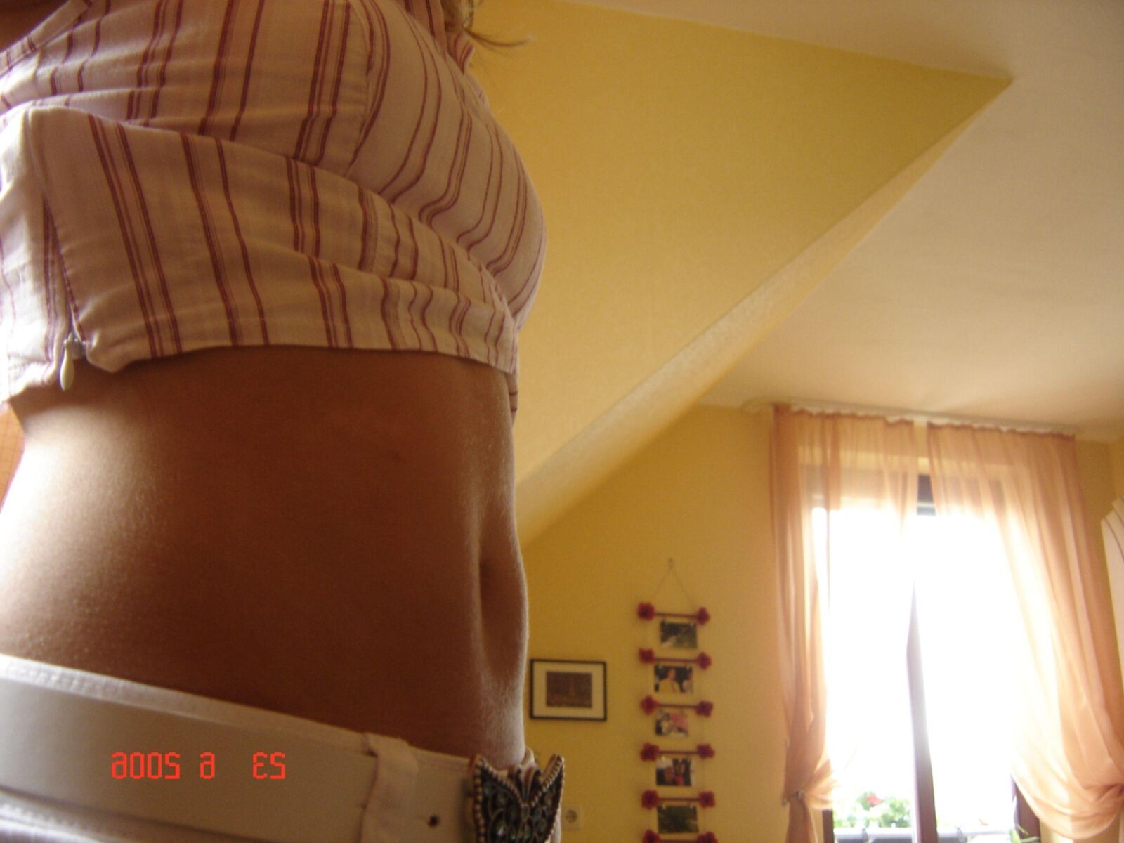 Chica amateur sola ()