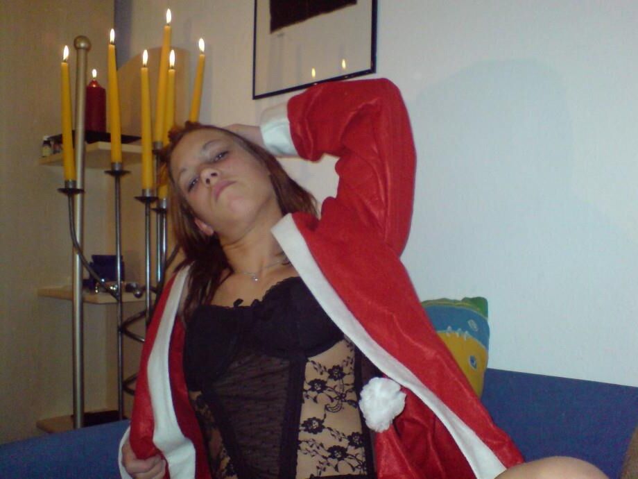 Chica amateur sola ()
