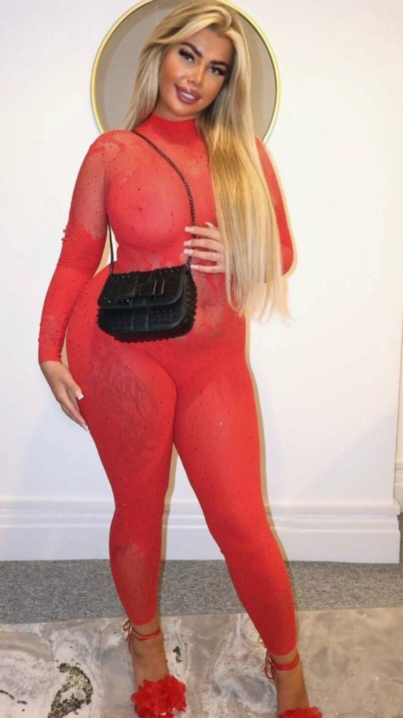 Girls in Red 