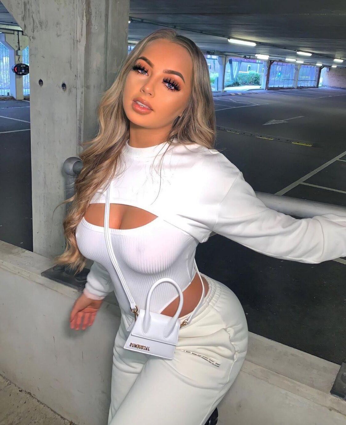 Girls in White 
