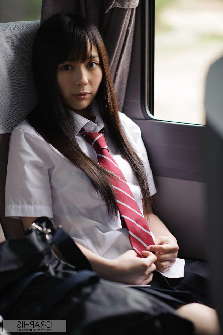 Ruka Kanae Graphisgals No. Otro mundo